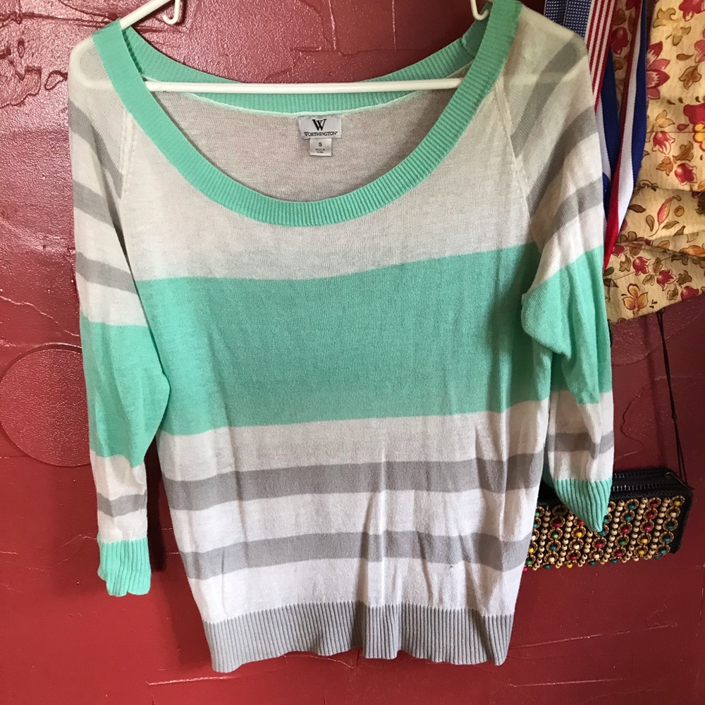 Mid-long sleeve shirt